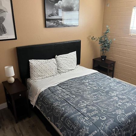 #2 Bedroom Cozy Suite, 1 Min Walk To The Beach # Bullhead City Bagian luar foto