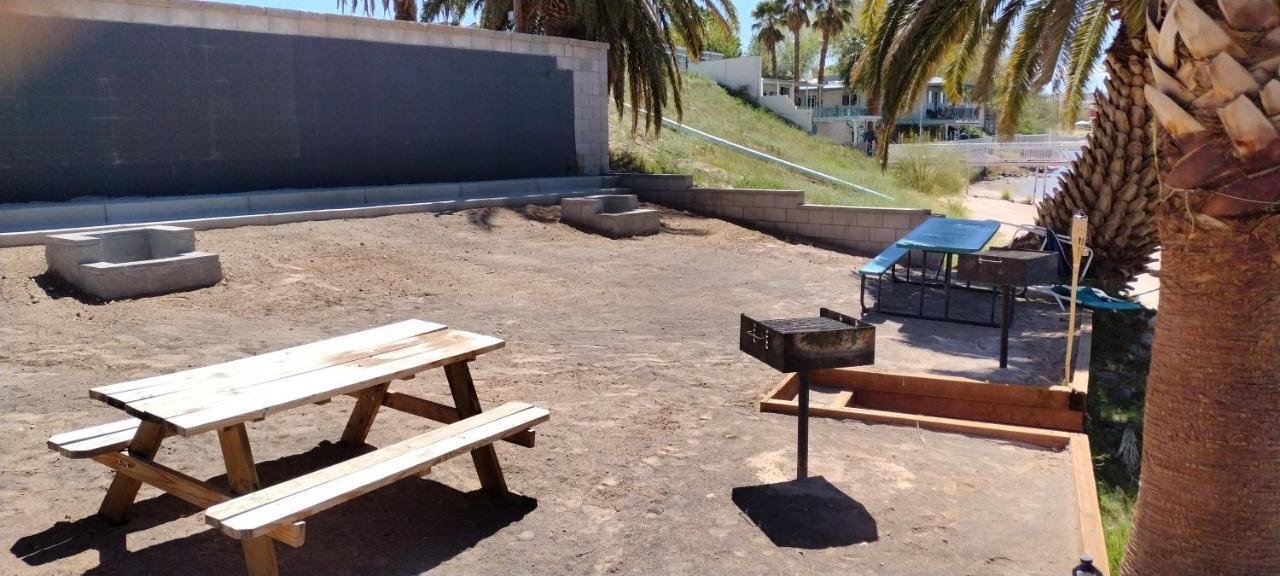 #2 Bedroom Cozy Suite, 1 Min Walk To The Beach # Bullhead City Bagian luar foto